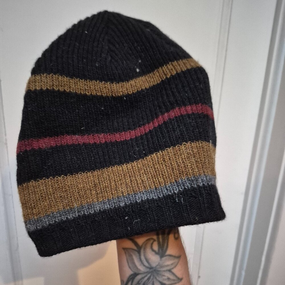 DP Striped Black Beanie - 80% wool